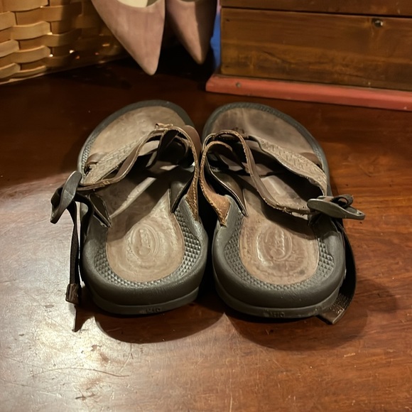 Men’s leather Chacos, 10m - Picture 3 of 10